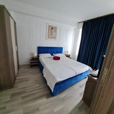 Lyv Summerland Mamaia Mamaia