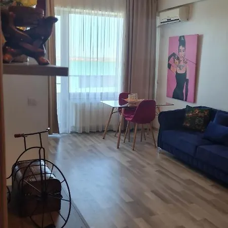 Apartment Lyv Summerland Mamaia *